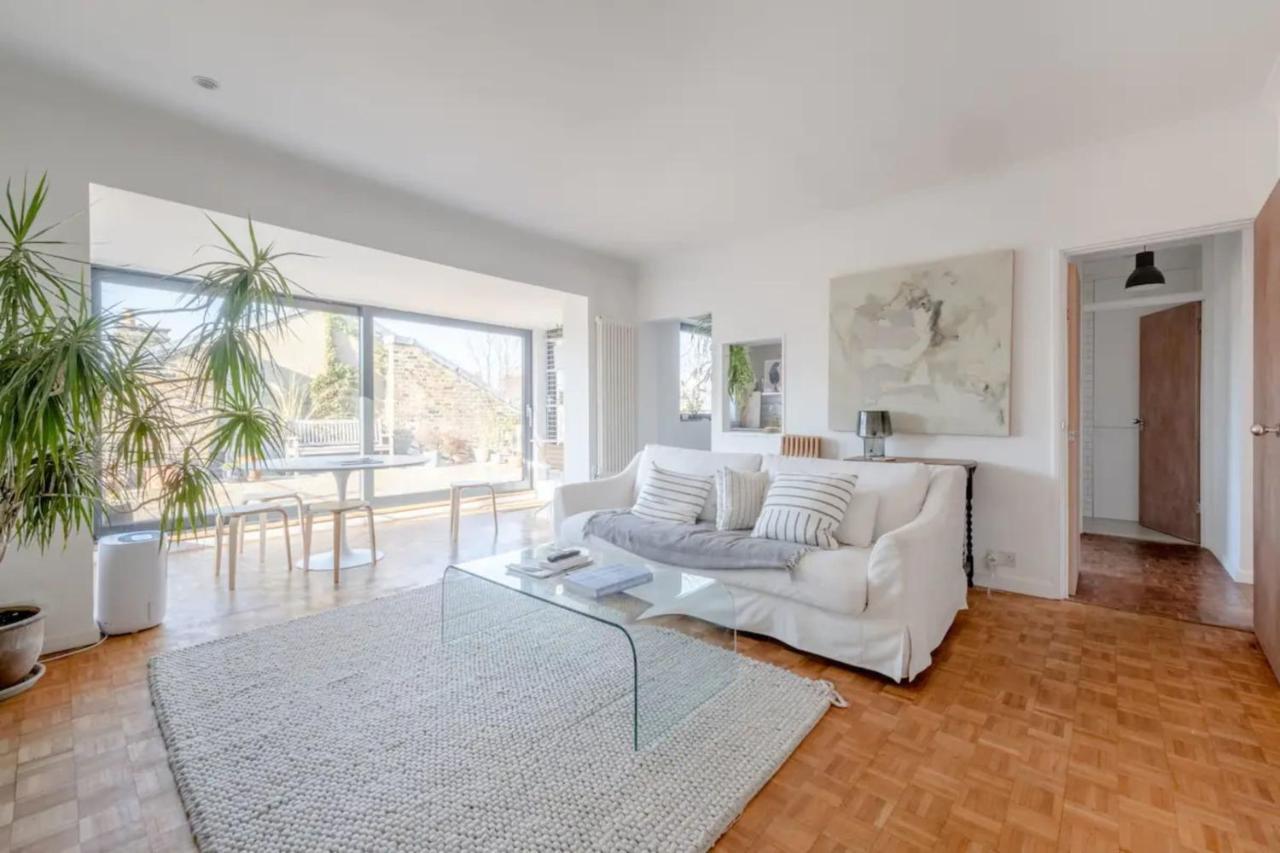 Peaceful 2 Bedroom Flat With Roof Terrace - Hackney Apartment
