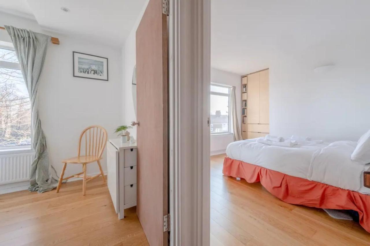 Peaceful 2 Bedroom Flat With Roof Terrace - Hackney * London